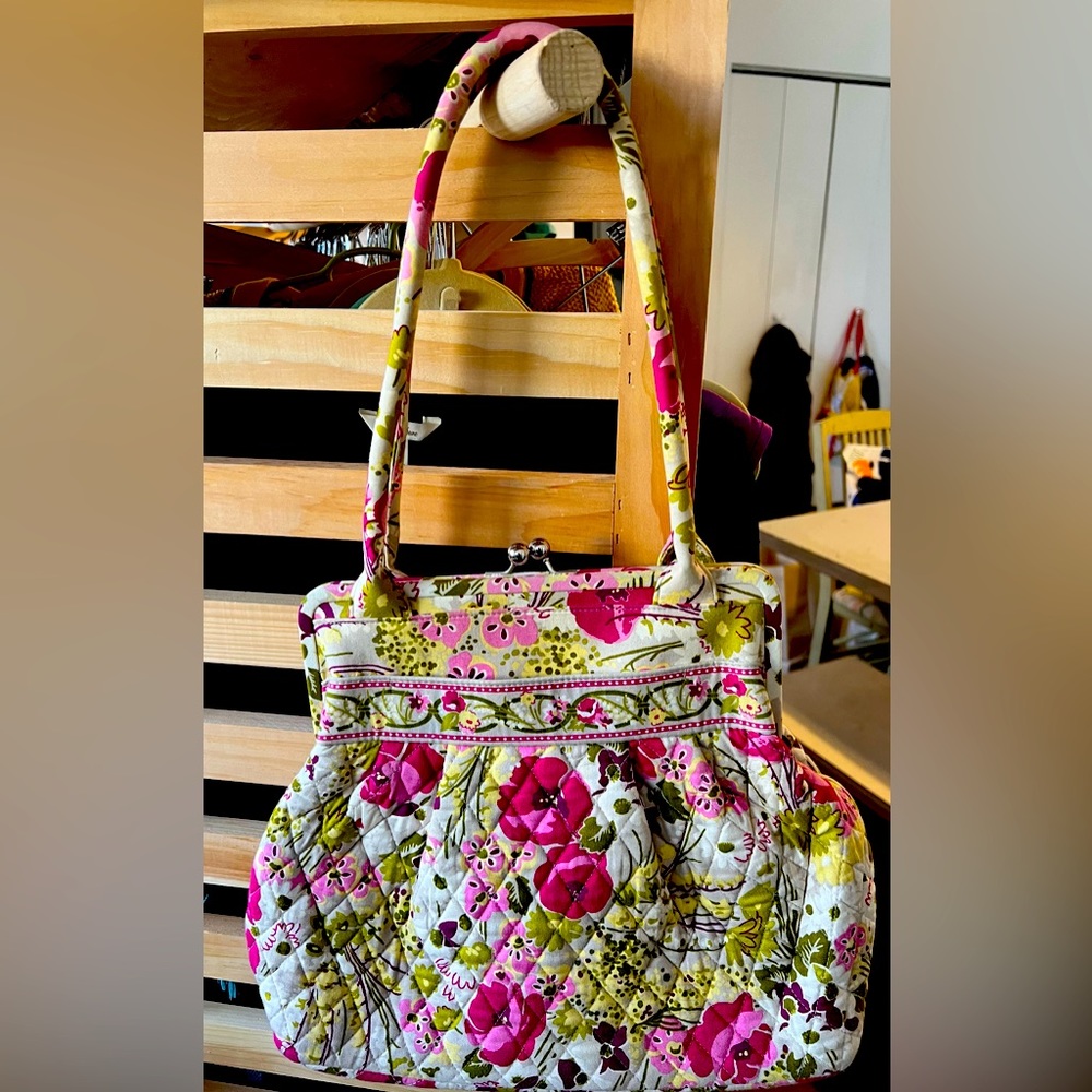 Vera Bradley purse lovely colors. Older line GUC
